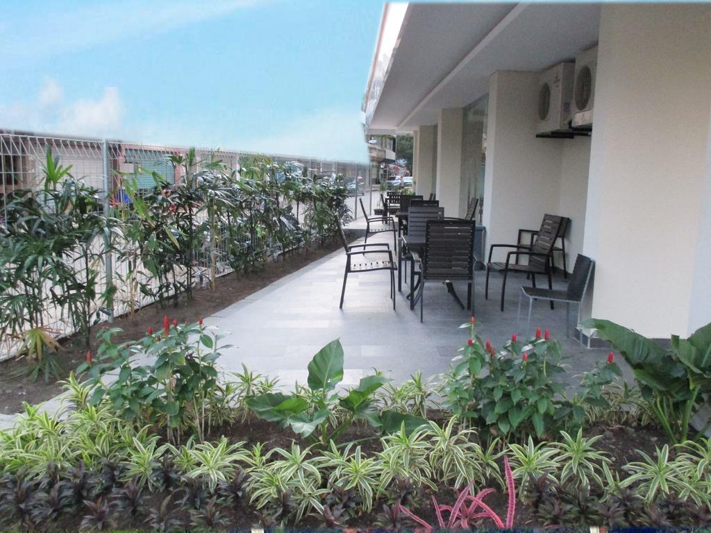 Nite And Day Batam Jodoh Square Hotel Exterior foto